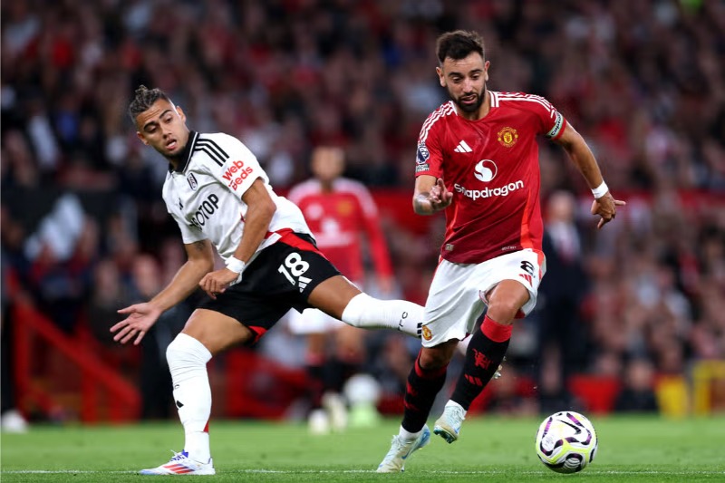 Fulham gặp khó trước Manchester United